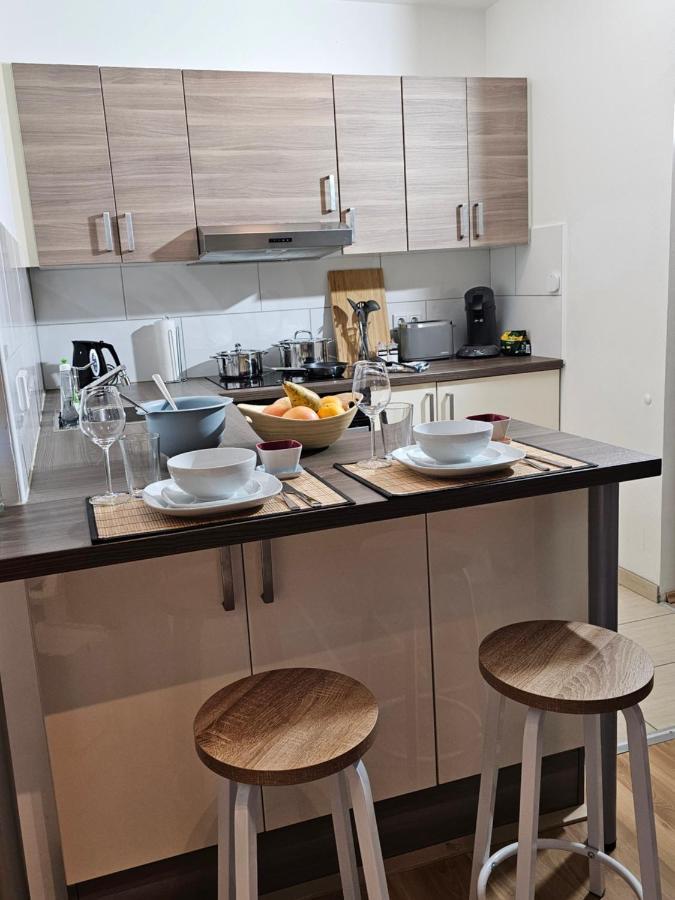 Modern Studio Near Duesseldorf Airport & Messe/Fair Meerbusch Eksteriør bilde